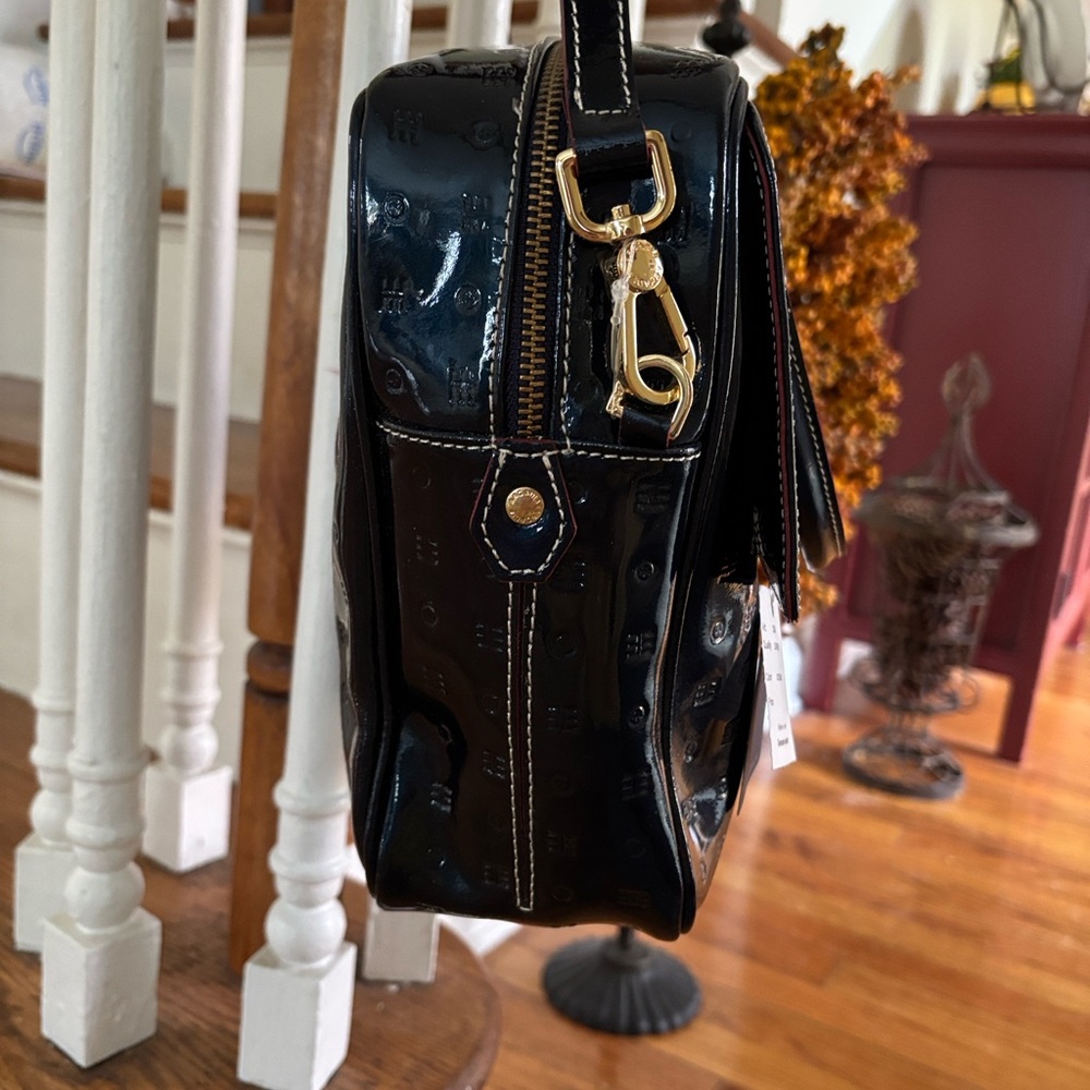 Arcadia Oceano Patent Leather Bag - Picture 4 of 12
